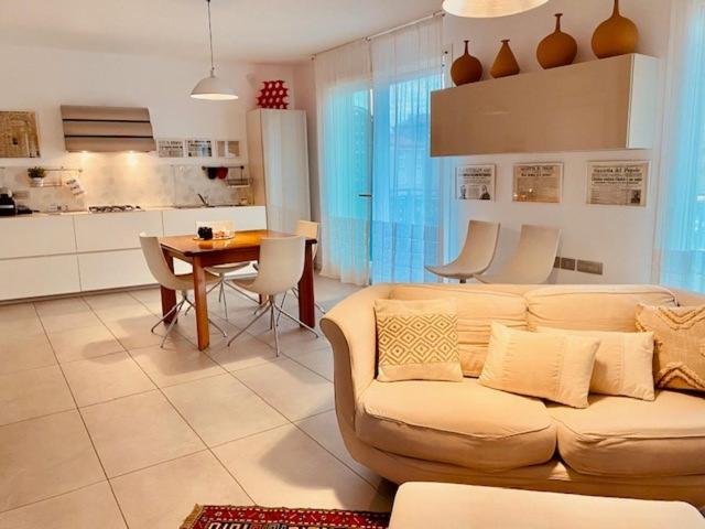 Apartment In Centro La Piazza