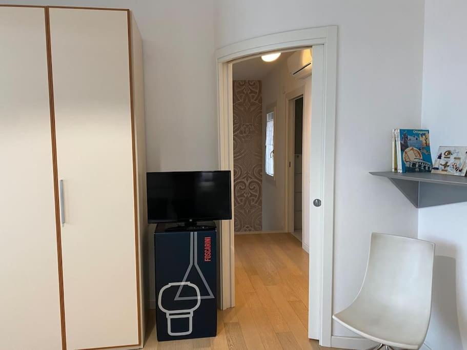 Apartment In Centro La Piazza