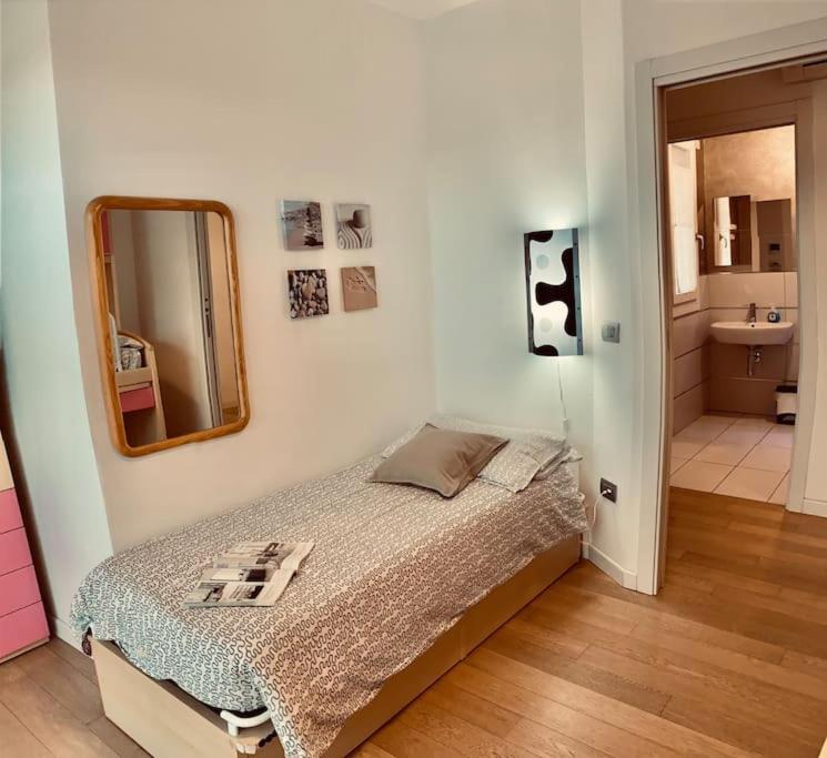 Apartment In Centro La Piazza